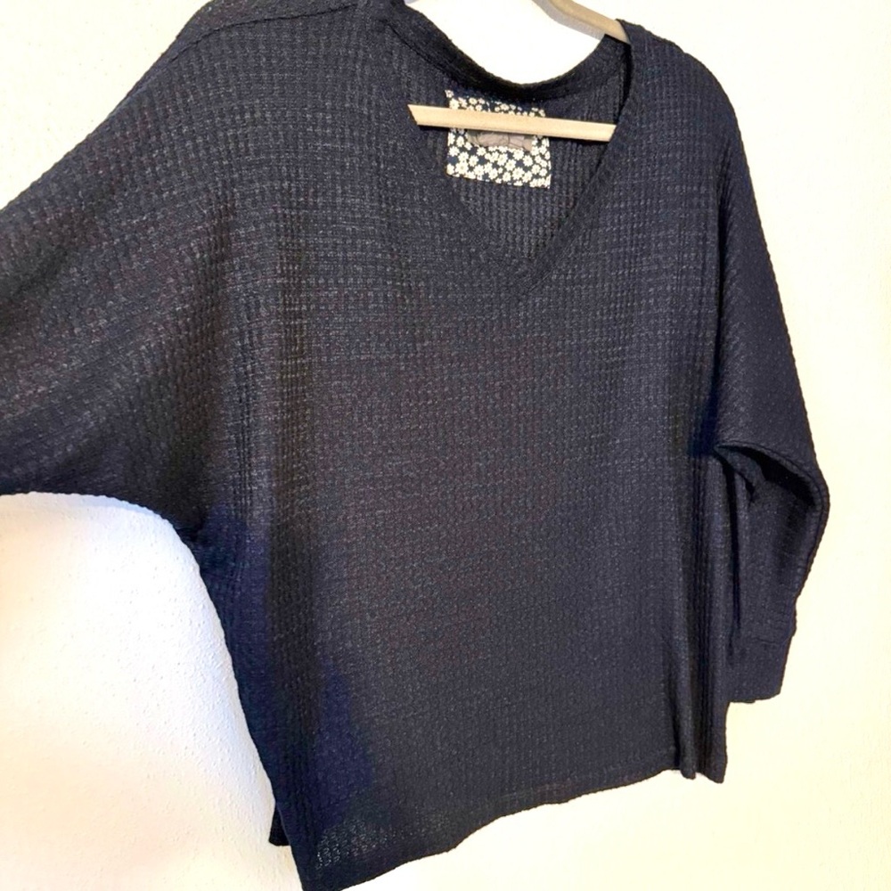 Anthropologie Navy V-Neck Women's Waffle Top
